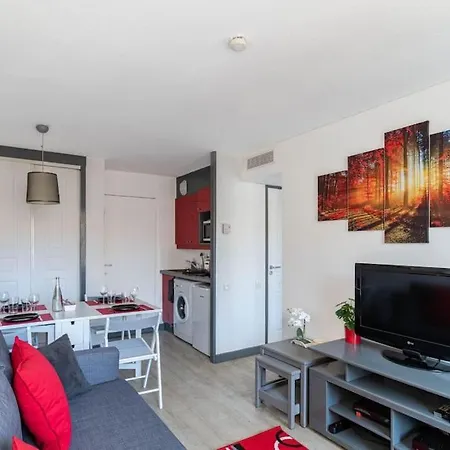Super 1 Chambre Plage 2min A Pied, Piscine
