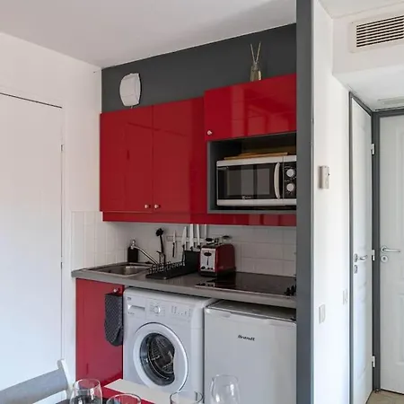 Super 1 Chambre Plage 2min A Pied, Piscine Cannes